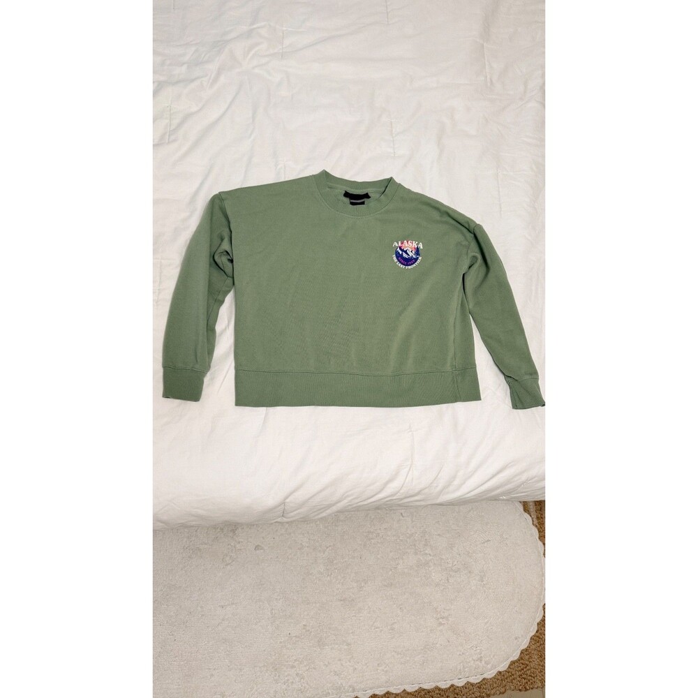 Alaska Sweatshirt Women's Boxy Crewneck Green Souvenir Pullover One Size